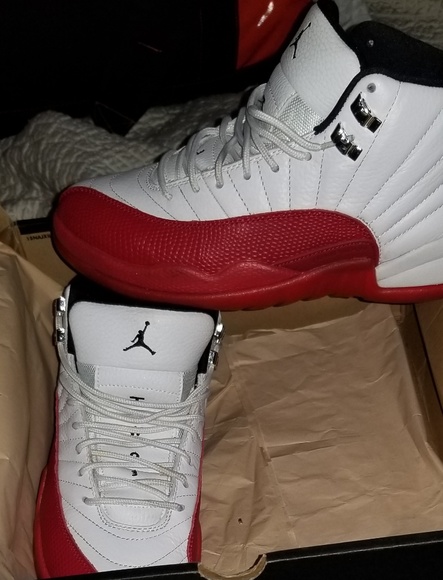 Retro 12's Cherry's - Picture 2 of 3